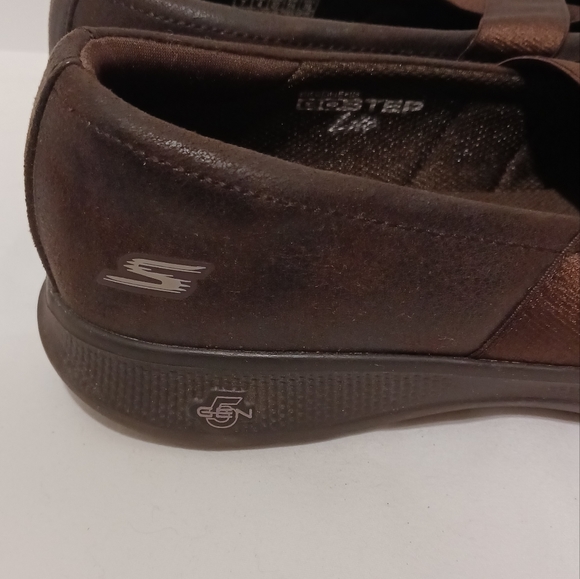 🔥 Skechers Go Step Lite Lovely Shoes Chocolate size 7 - Picture 8 of 10